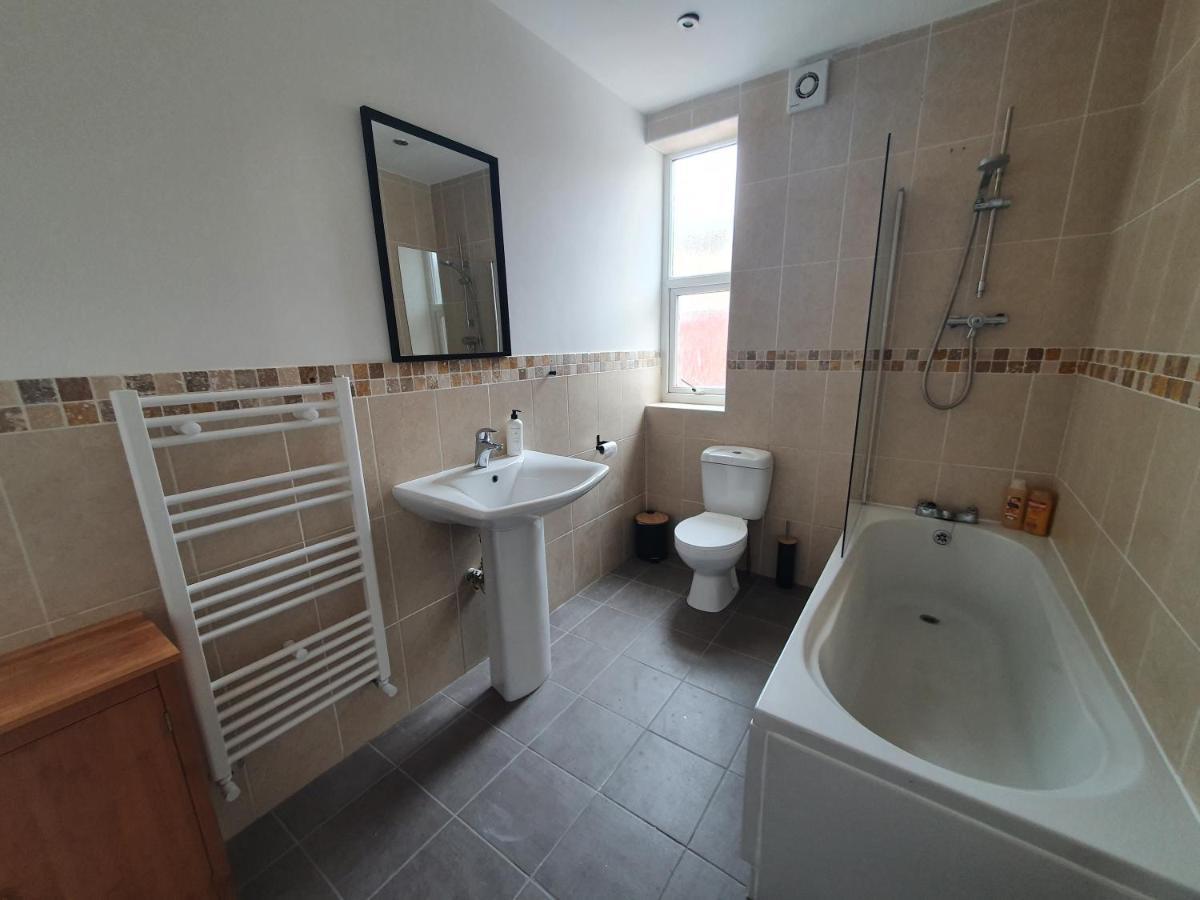 One Bed Apartment With Sofa Bed Llandudno Exteriör bild